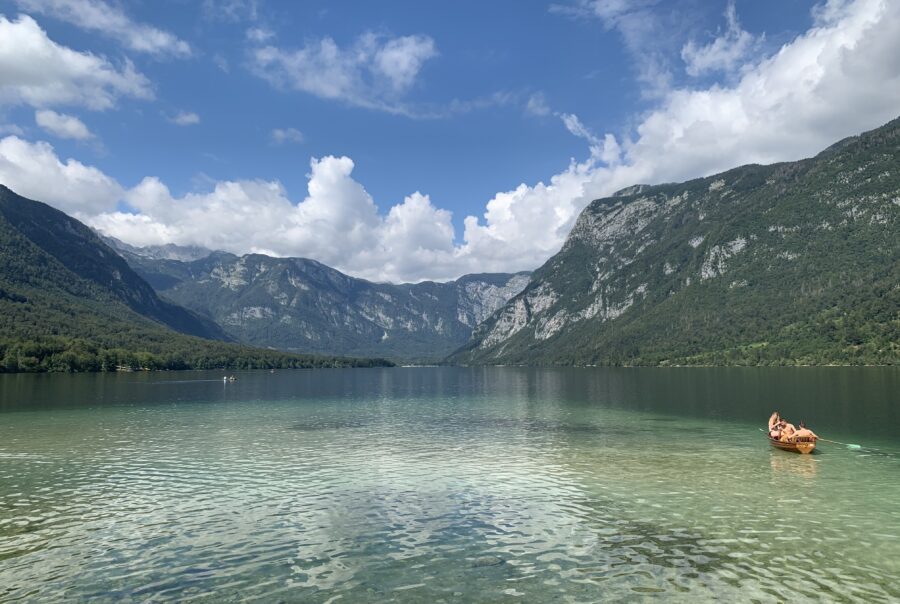 Zwemmen in het Meer van Bohinj