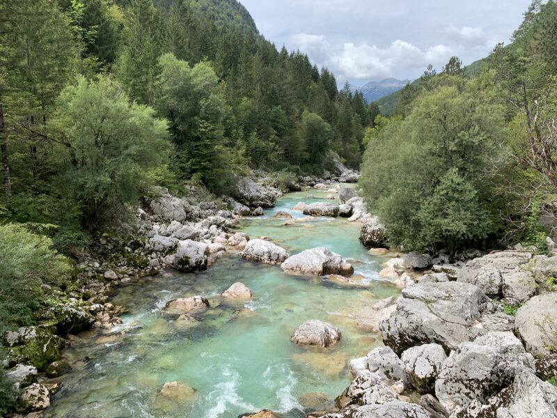 Wandelingen in Slovenië - Wandelen langs de smaragdgroene rivier
